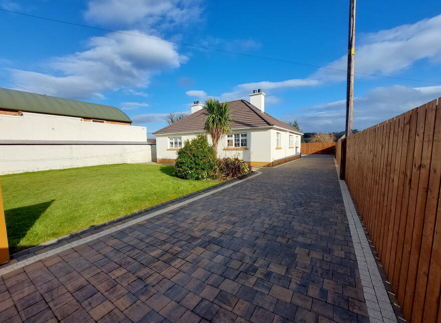 58 Ballycolman Avenue, Strabane, BT82 9AF