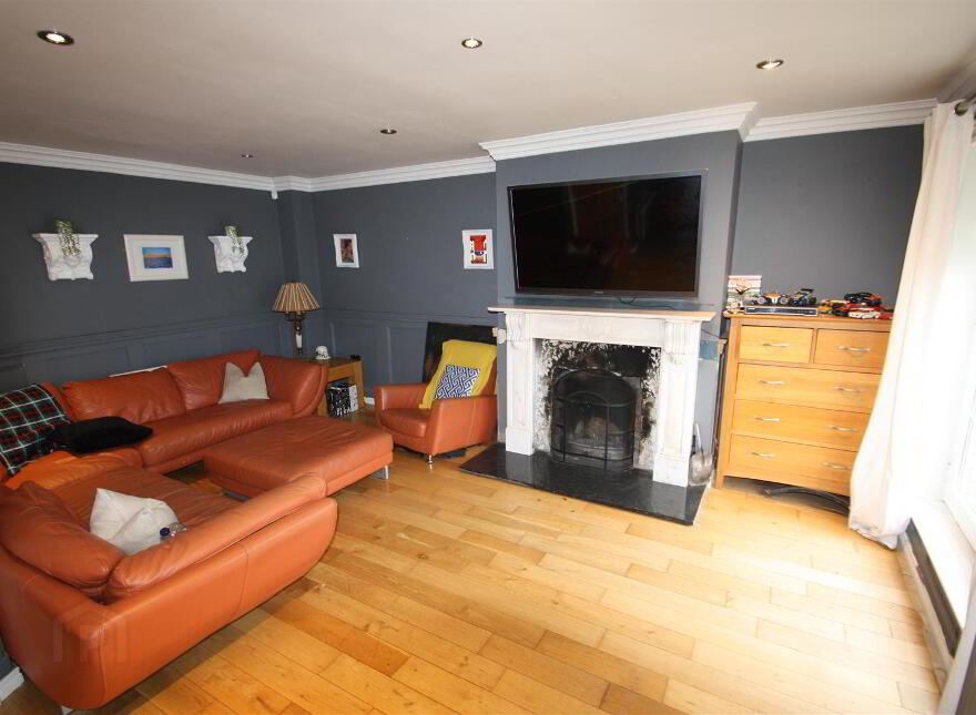 16 Berkeley Hall, Lisburn, BT27 5TZ