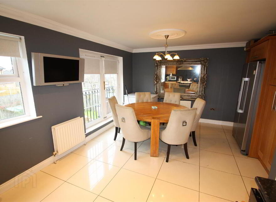 16 Berkeley Hall, Lisburn, BT27 5TZ