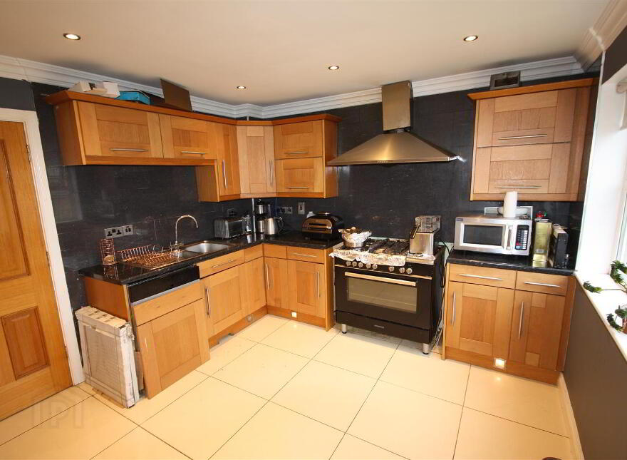 16 Berkeley Hall, Lisburn, BT27 5TZ