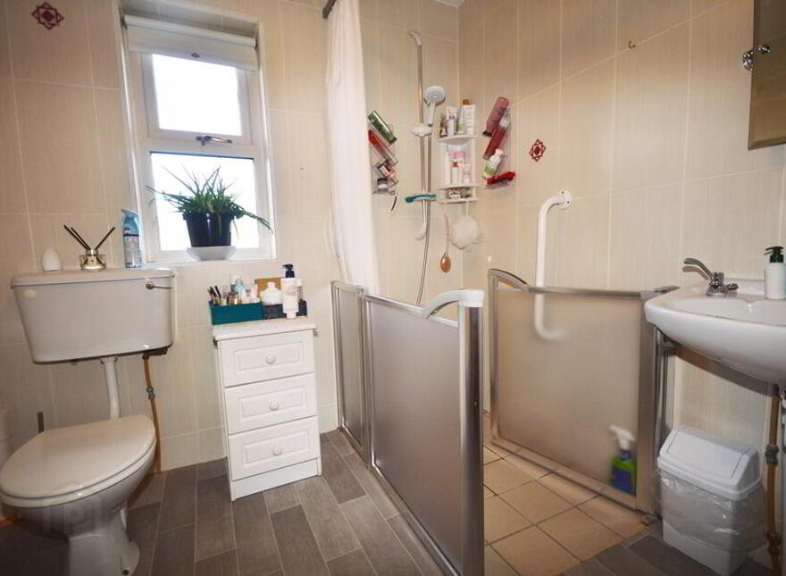Portnoo Road, Ardara, Donegal, F94YP96