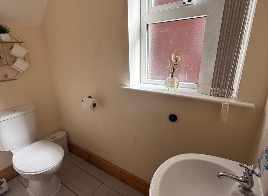 63A Main Street, Glenavy, BT29 4LP