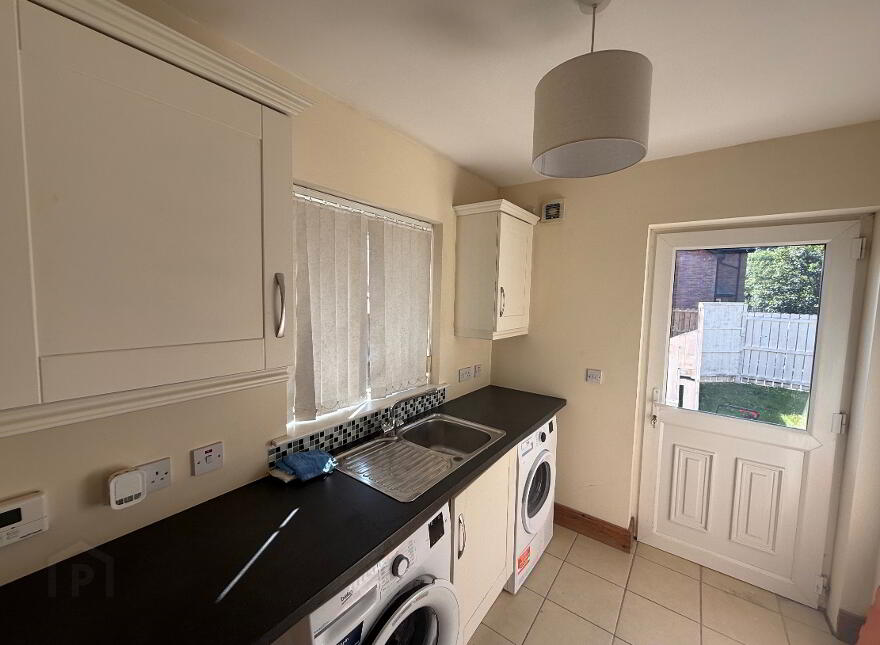 63A Main Street, Glenavy, BT29 4LP