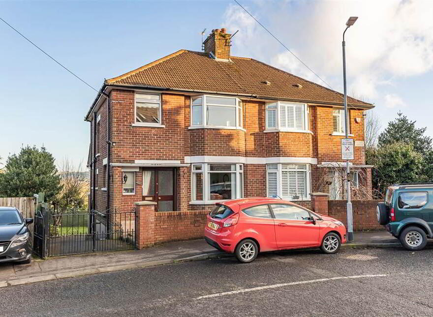 32 Colenso Parade, Stranmillis, Belfast, BT9 5AP photo