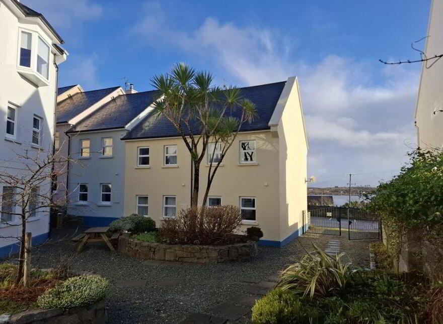 10 Monastary Close, Connemara, Roundstone