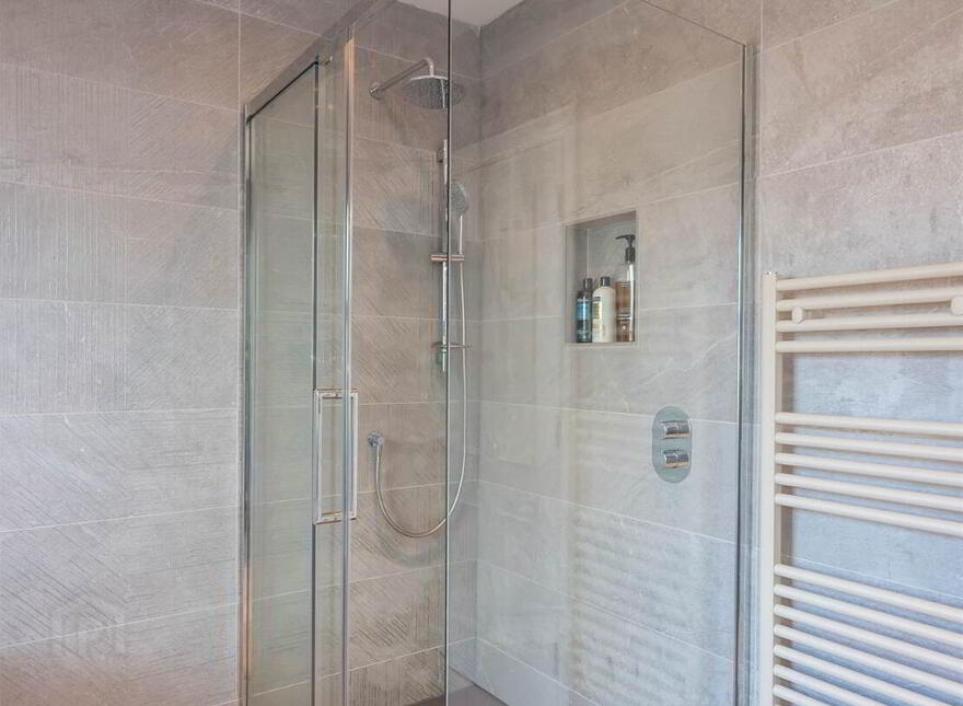 7c Mornington, Belfast, BT7 3JS