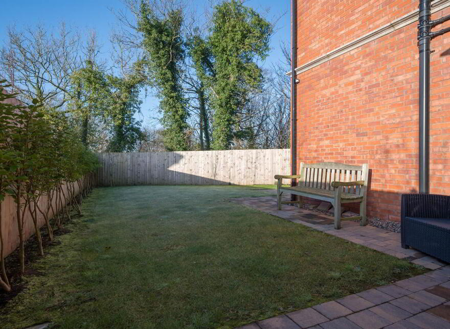 7c Mornington, Belfast, BT7 3JS