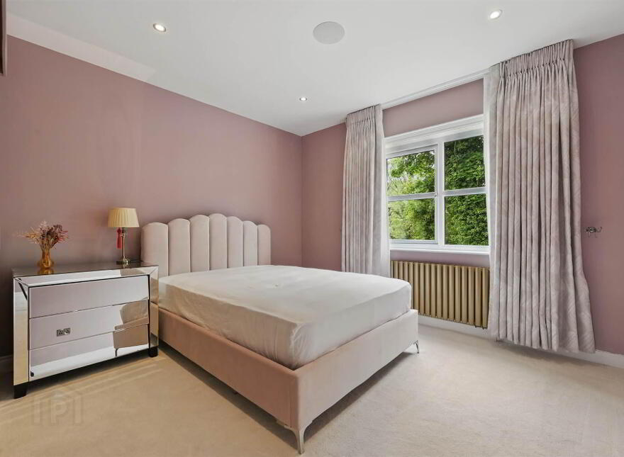 7c Mornington, Belfast, BT7 3JS