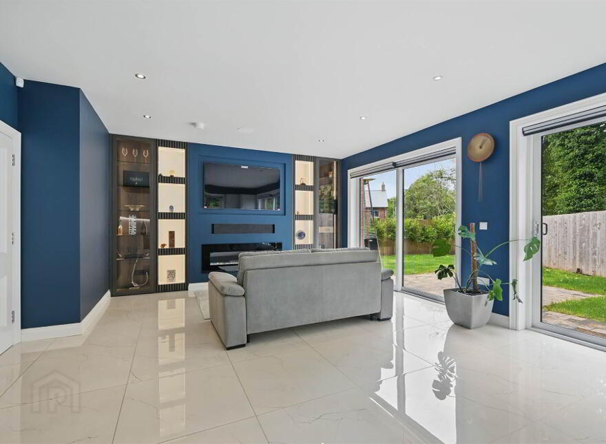 7c Mornington, Belfast, BT7 3JS