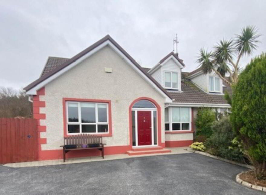 13 Mount Pleasant, Letterkenny, F92DF2R photo