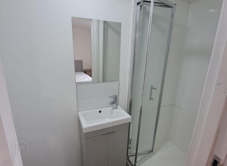 En-Suite Room, Ridgeway Street, Belfast, BT9 5FB