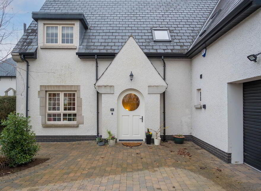 8 Ardnavalley Park, Comber, BT23 5SH