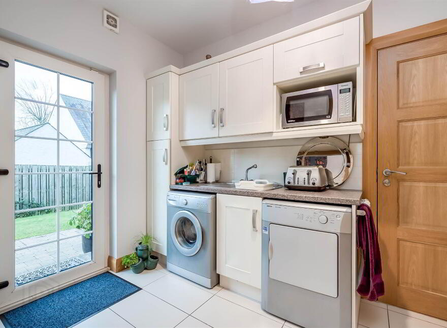 8 Ardnavalley Park, Comber, BT23 5SH
