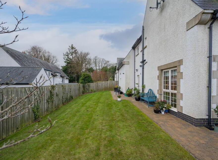 8 Ardnavalley Park, Comber, BT23 5SH