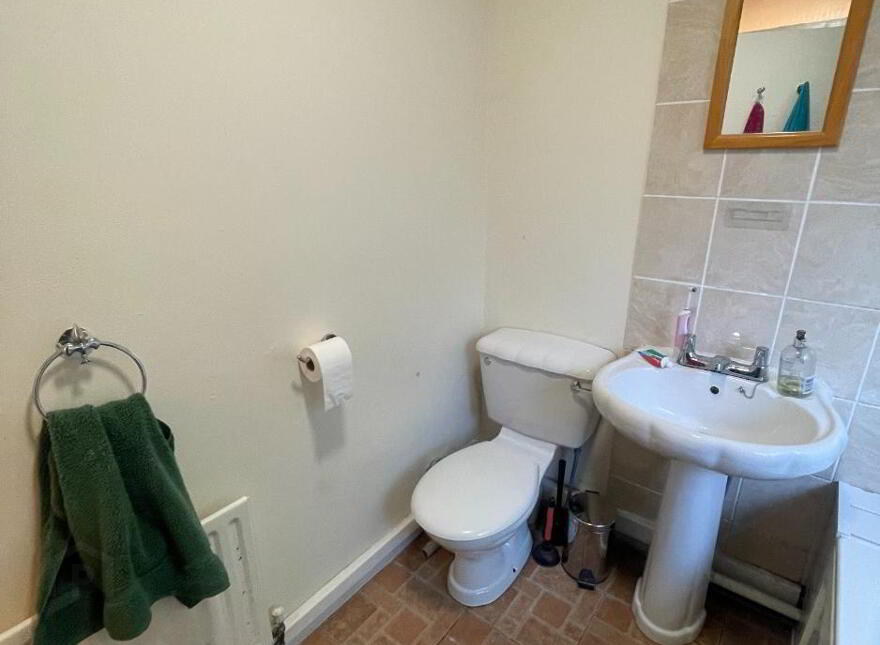 7 Ashburne Place, Belfast, BT7 1SE