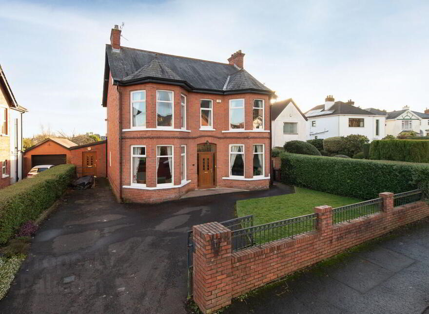 4 North Circular Road, Belfast, BT15 5HB photo