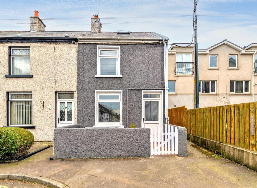 13 Meadowbank Avenue, Donaghadee, BT21 0HR photo