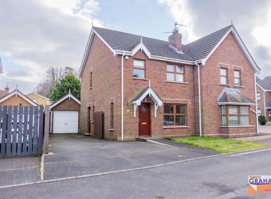 22 Laurel Wood, Lower Ballinderry, Lisburn, BT28 2GQ photo