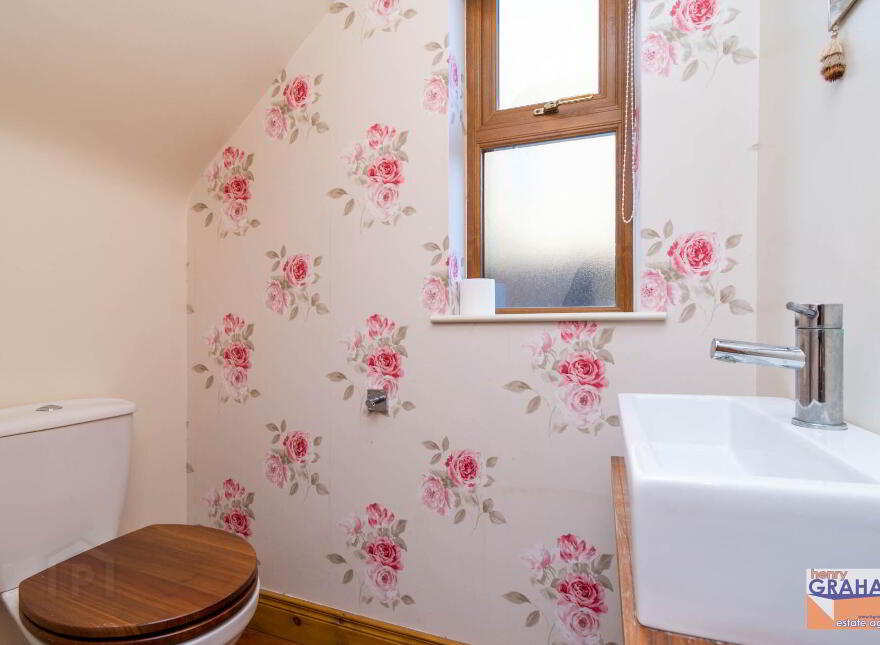 22 Laurel Wood, Lower Ballinderry, Lisburn, BT28 2GQ