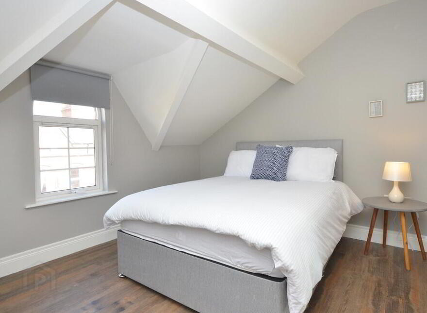 22 St Ives Gardens, Belfast, BT9 5DN