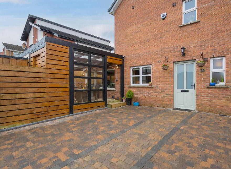 18a Cotswold Avenue, Belfast, BT8 6NA