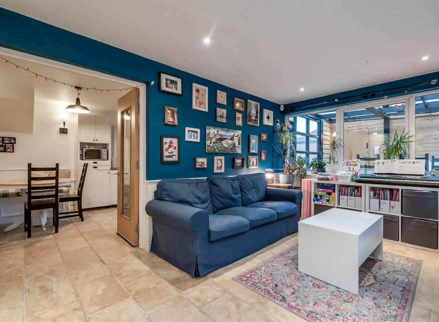 18a Cotswold Avenue, Belfast, BT8 6NA