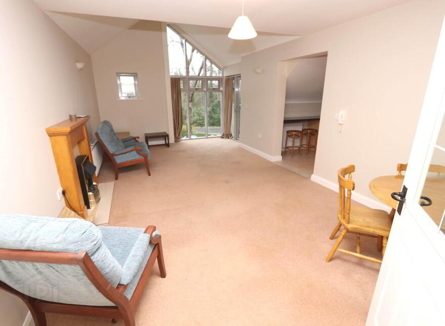 5 Laurel Grove, Enniskillen, BT74 4EQ