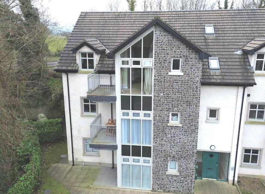 5 Laurel Grove, Enniskillen, BT74 4EQ