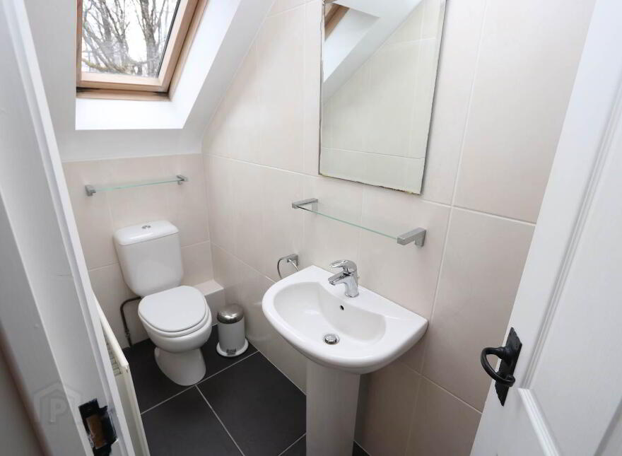 5 Laurel Grove, Enniskillen, BT74 4EQ