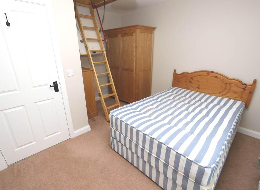 5 Laurel Grove, Enniskillen, BT74 4EQ