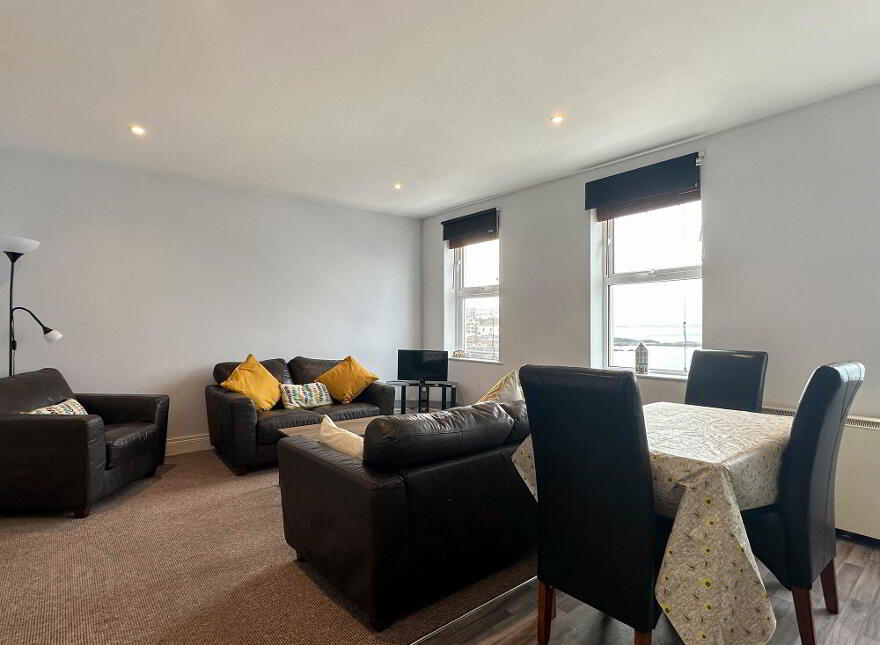 A Apt &, B 48 The Promenade, Portstewart, BT55 7AE