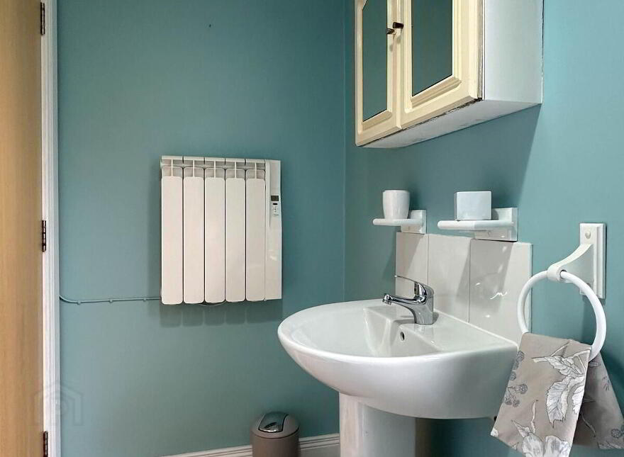 A Apt &, B 48 The Promenade, Portstewart, BT55 7AE