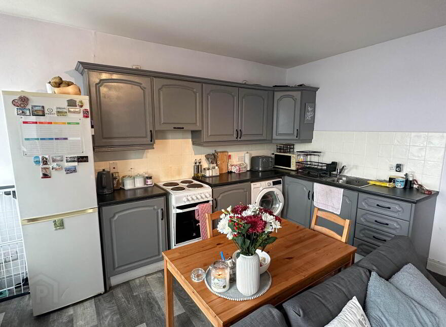 A Apt &, B 48 The Promenade, Portstewart, BT55 7AE