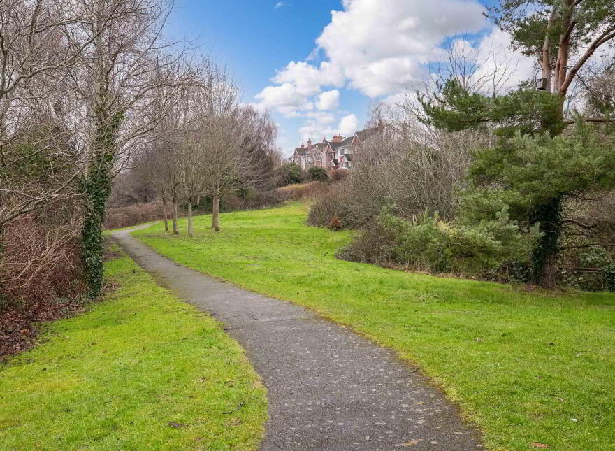 Apartment 12 Le Hunt House, Brennanstown Square, Cabinteely, Dublin, D18XD74