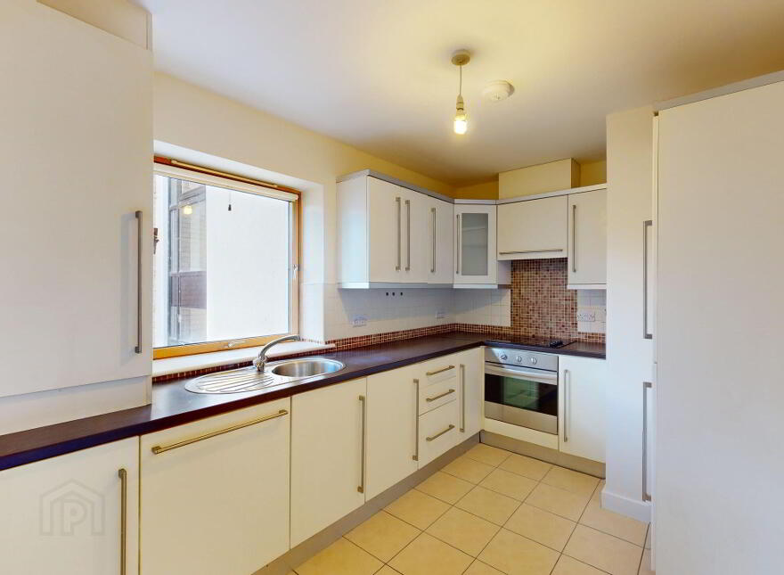 7 Academy Square, Navan, C15H942