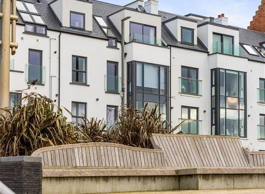 Apartment 5 6 Kerr Street, Portrush, BT56 8DQ