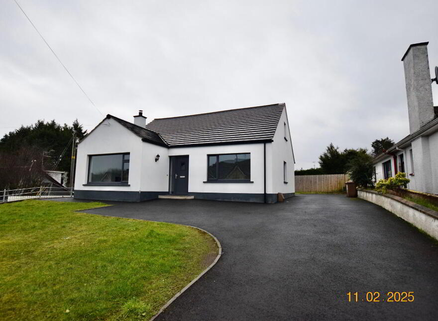 8 Park Avenue, Cookstown, BT80 8AH photo