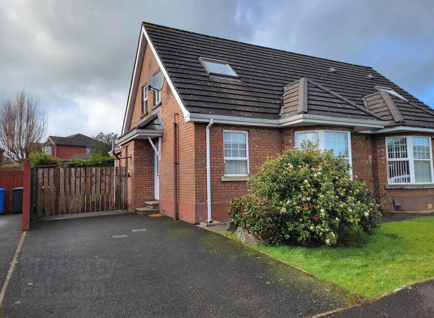 36 Walnut Drive, Larne, BT40 2WQ photo