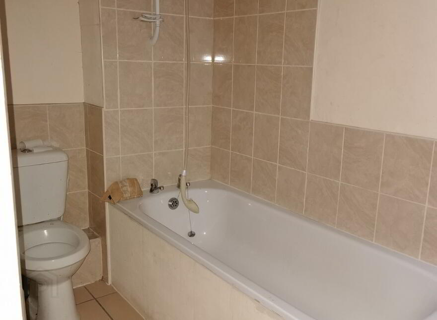 28 Orkney Street, Belfast, BT13 3GR