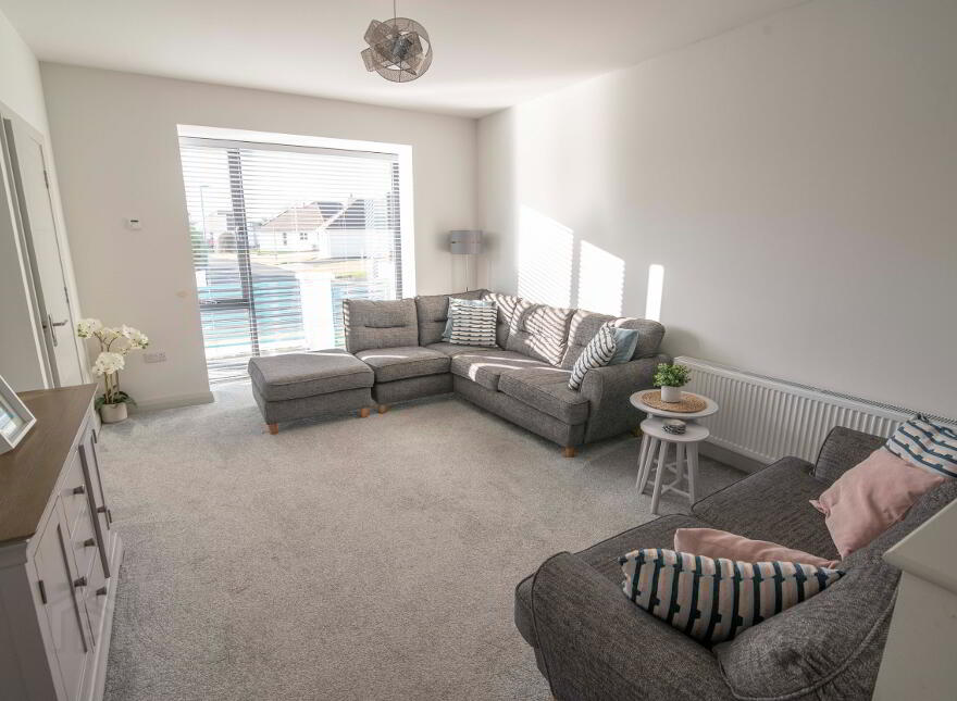 8 Hatheran Mews  (holiday Let), Portstewart, BT55 7US