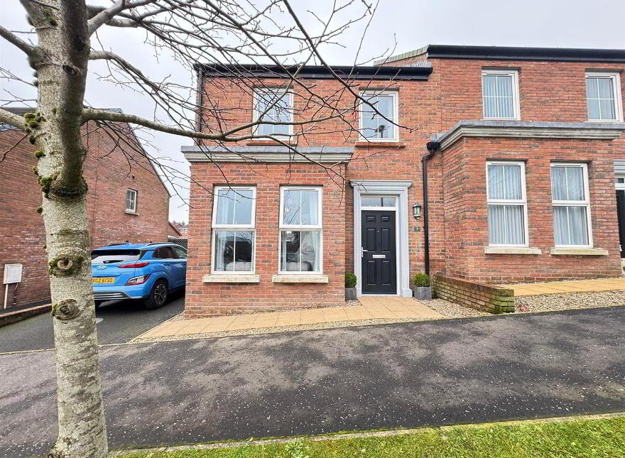 7 Wells Gate, Carnmoney, Newtownabbey, BT36 6FR photo