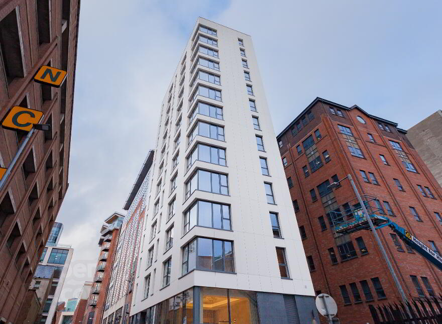 16 FX Apartments, 14 Montgomery Street, Belfast, BT1 4NX photo