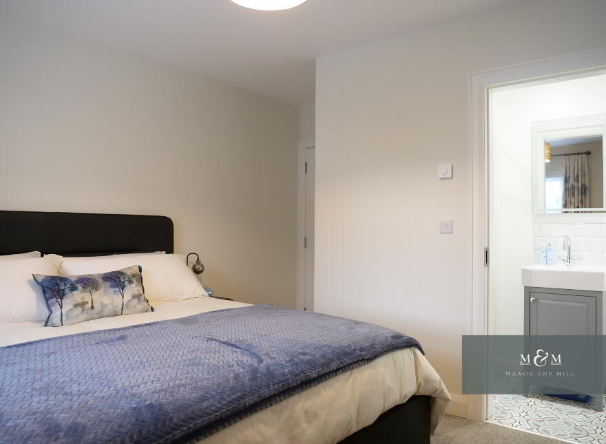 8 Dartan Hall Place, Tynan, BT60 4QH