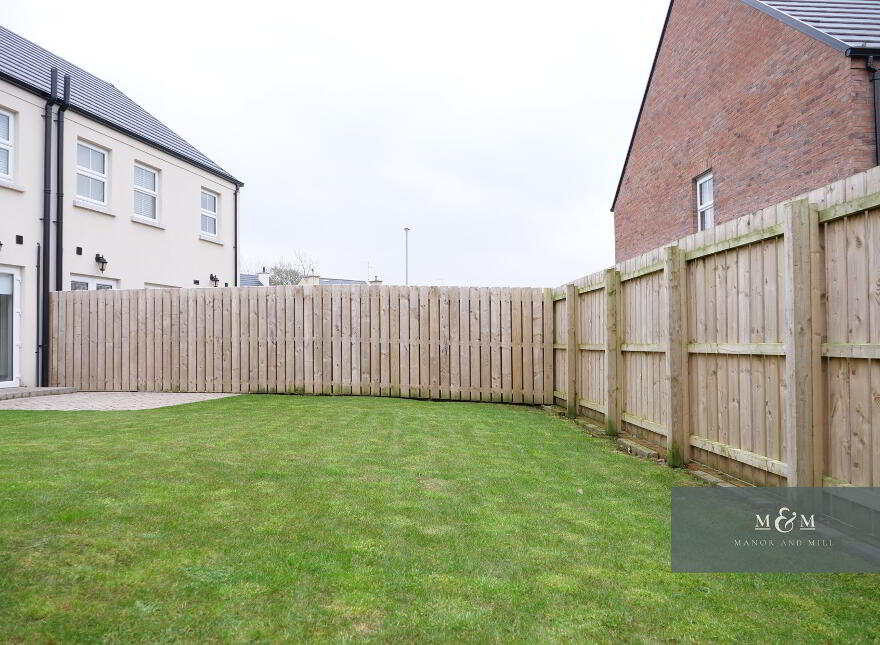 8 Dartan Hall Place, Tynan, BT60 4QH