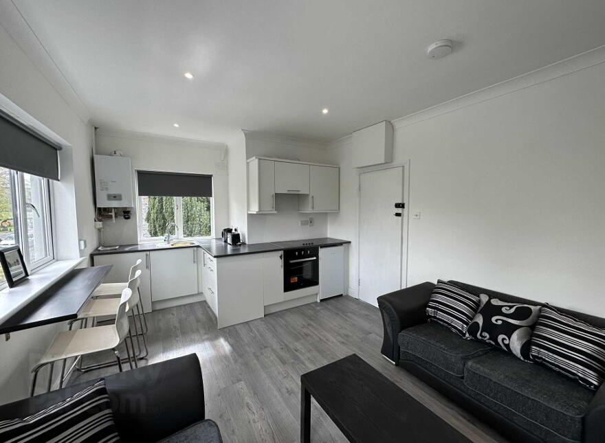 Apt 1, Castle Street, Maynooth, W23EH7N photo