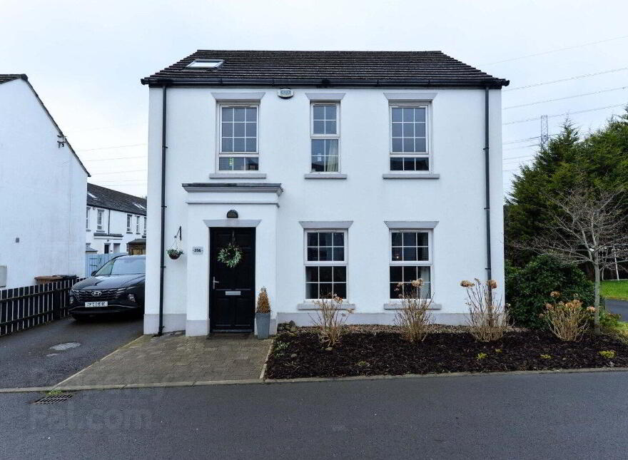 256 Larne Road, Carrickfergus, BT38 9BN photo