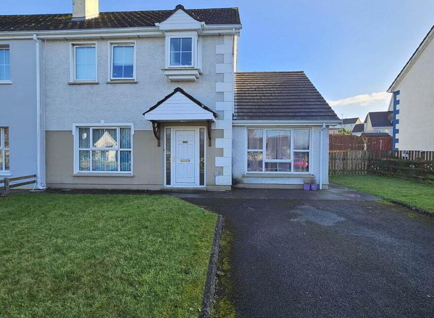 54 The Beeches, Ballybofey, F93F7Y5 photo