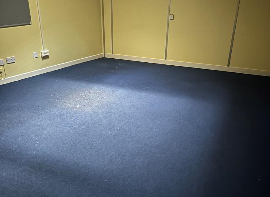 41 Point Street, Larne, BT40 1HU