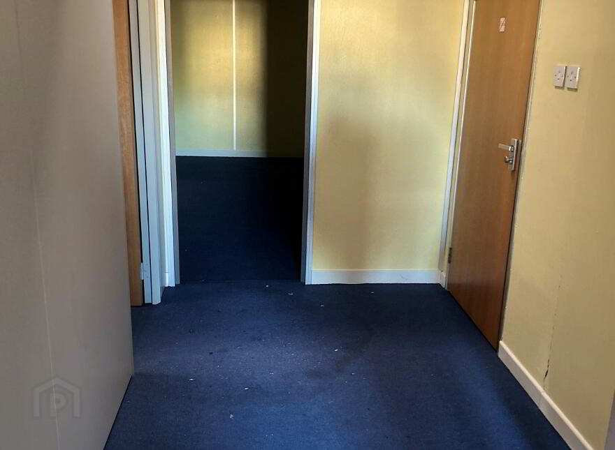 41 Point Street, Larne, BT40 1HU