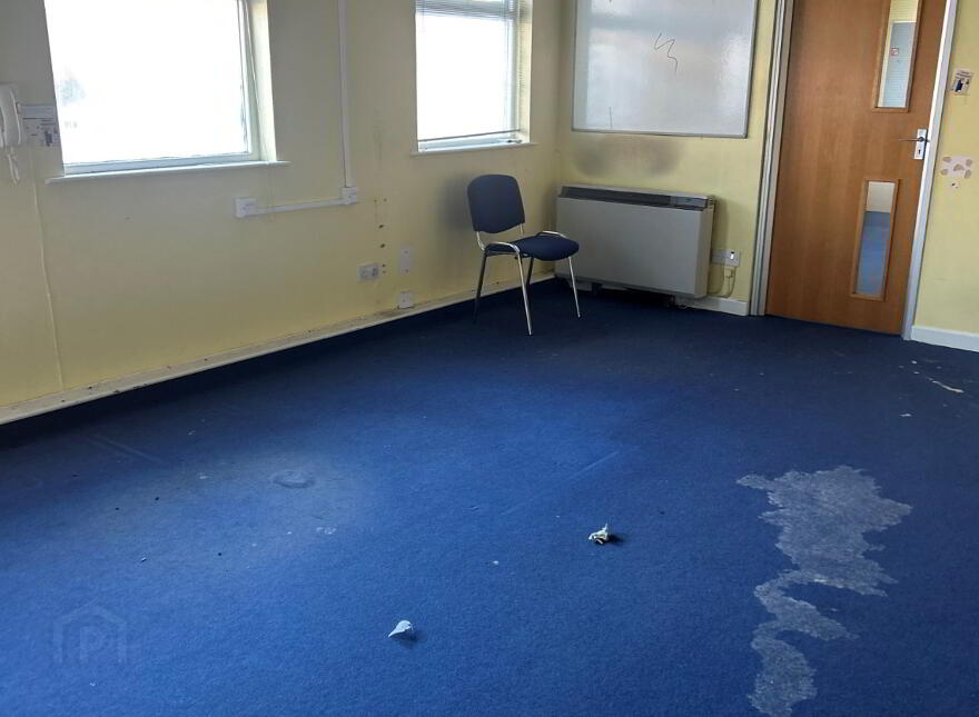 41 Point Street, Larne, BT40 1HU